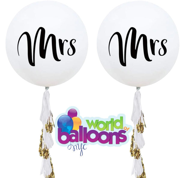 Mrs & Mrs Jumbo Balloon